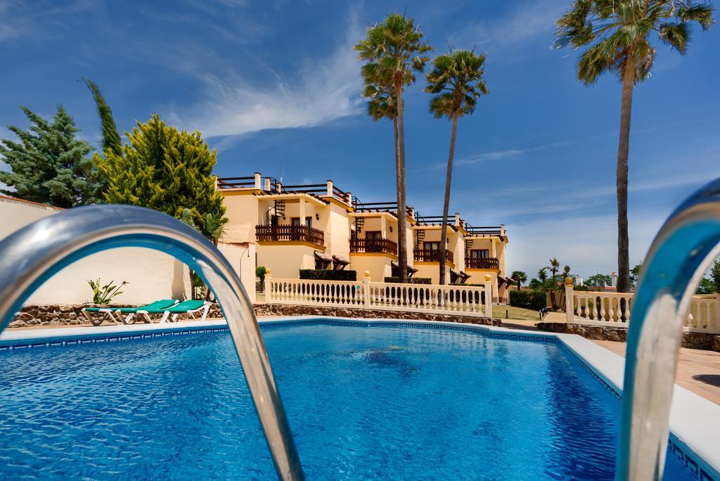 Apartamentos Villafaro Conil Conil De La Frontera Extérieur photo